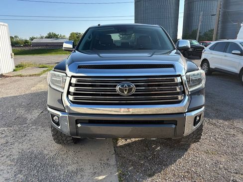 Used 2019 Toyota Tundra 4x4 CrewMax image 8