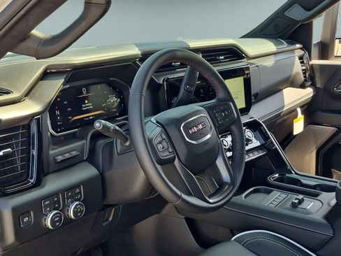 New 2026 GMC Sierra 2500 AT4X w/ LPO, Black Badging Package AWD/4WD image 9