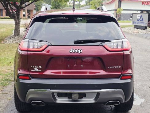 Used 2019 Jeep Cherokee Limited w/ Luxury Group AWD/4WD image 5