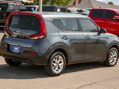 Used 2021 Kia Soul S FWD image 5