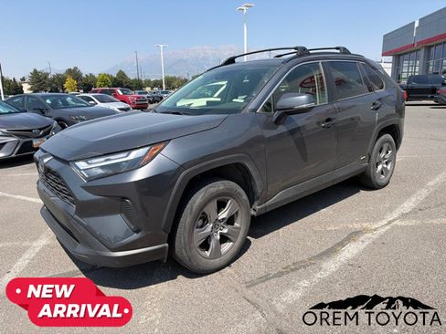 Used 2024 Toyota RAV4 XLE w/ Convenience Package AWD/4WD image 2