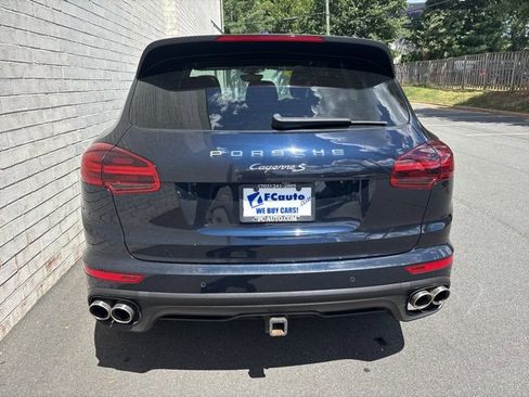 Used 2016 Porsche Cayenne S image 4