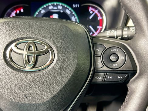Used 2023 Toyota RAV4 XLE Premium FWD image 19