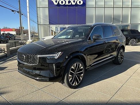 New 2026 Volvo XC90 T8 Ultra w/ Protection Package Premier image 3