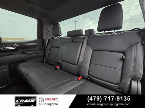 Used 2025 Chevrolet Silverado 1500 LTZ AWD/4WD image 24