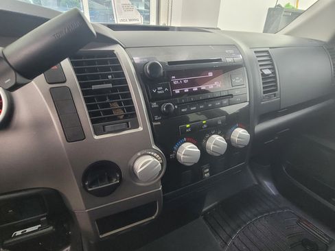 Used 2013 Toyota Tundra 2WD Double Cab w/ Tow Pkg image 25