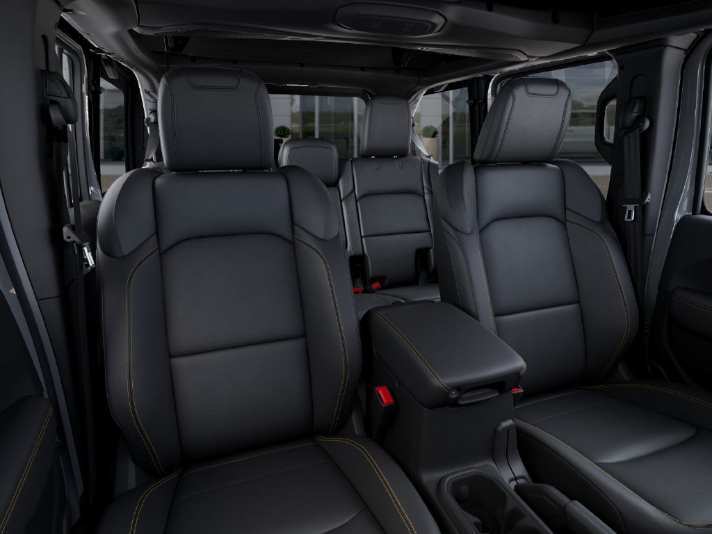 New 2026 Jeep Wrangler Unlimited Sahara AWD/4WD image 17