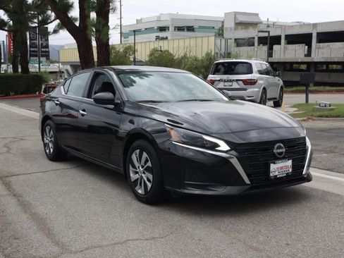 New 2025 Nissan Altima 2.5 S image 2