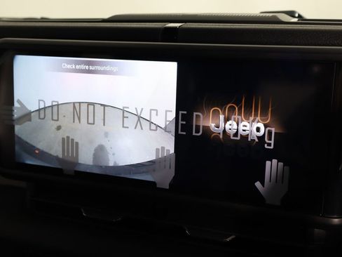 New 2026 Jeep Wrangler Unlimited Sport image 39