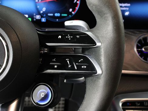 Used 2022 Mercedes-Benz AMG GT 43 image 11