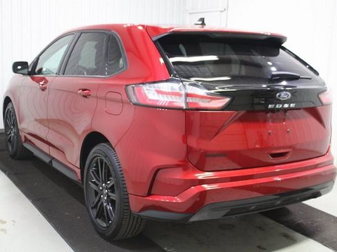 Used 2022 Ford Edge ST-Line image 4