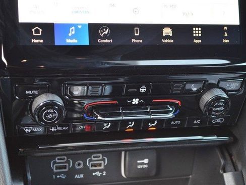 New 2025 Jeep Grand Cherokee Limited w/ Black Appearance Package image 26