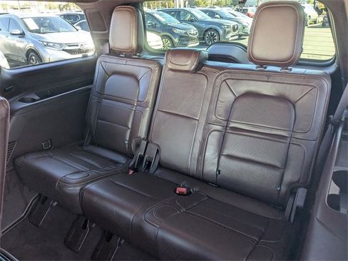 Used 2021 Lincoln Navigator Black Label image 15