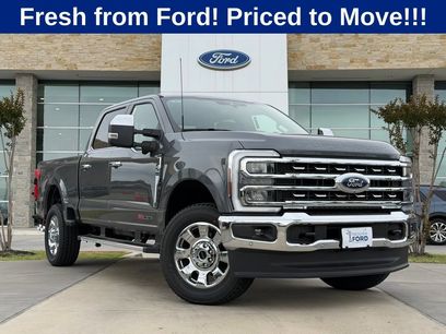 New 2026 Ford F250 Lariat w/ Lariat Premium Package
