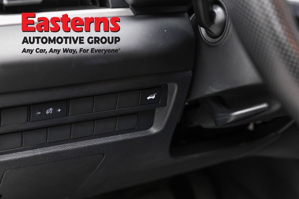 Used 2024 Mitsubishi Outlander SE FWD image 20