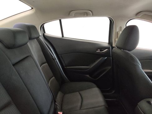 Used 2014 MAZDA MAZDA3 i Touring image 19