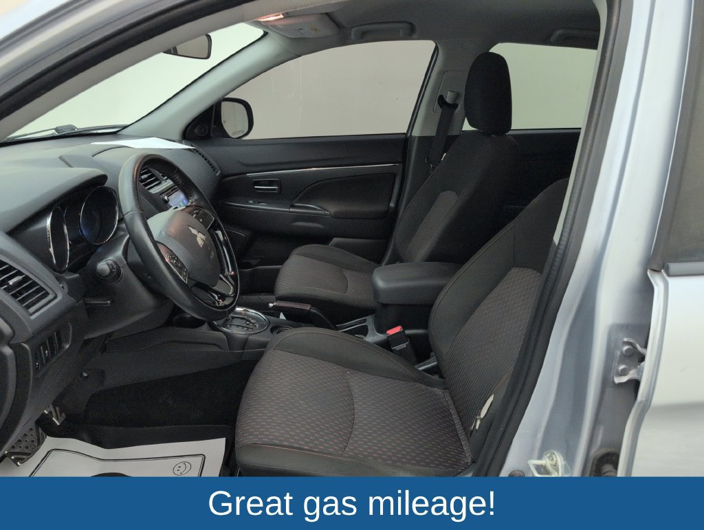 Used 2017 Mitsubishi Outlander Sport ES FWD image 4