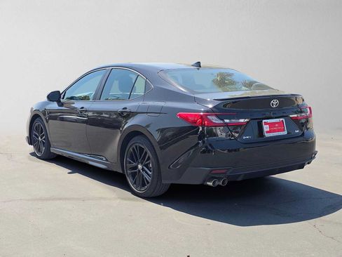 Certified 2026 Toyota Camry SE FWD image 5
