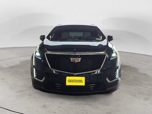 Used 2025 Cadillac XT5 Sportv w/ Technology Package AWD/4WD image 2