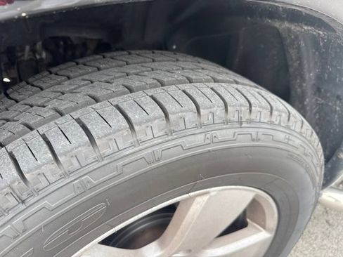 Used 2012 RAM 1500 Express RWD image 10