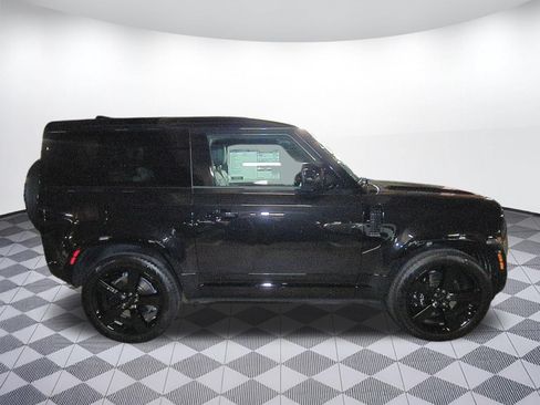 New 2026 Land Rover Defender 90 V8 AWD/4WD image 6