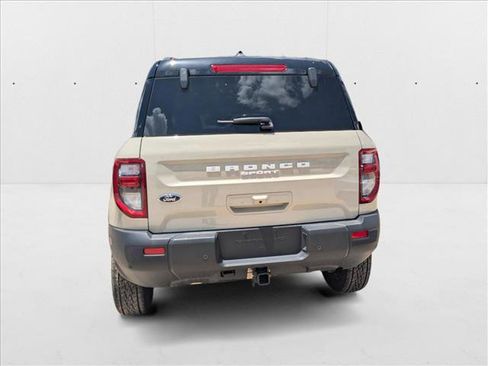New 2025 Ford Bronco Sport Badlands image 8