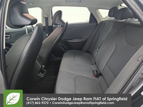 Used 2025 Kia K4 FWD image 30