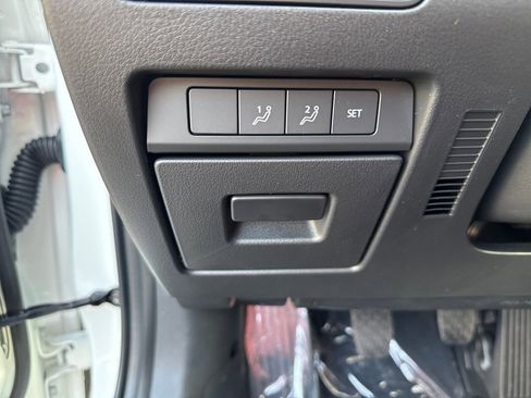 New 2026 MAZDA MAZDA3 2.5 S Hatchback w/ Premium Pkg image 39