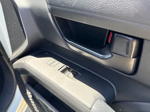 Used 2024 Toyota Tacoma SR RWD image 11