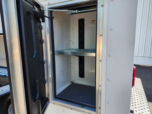 Used 2022 Chevrolet Express 3500 w/ Power Convenience Package RWD image 26