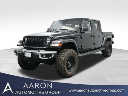 New 2025 Jeep Gladiator Sport