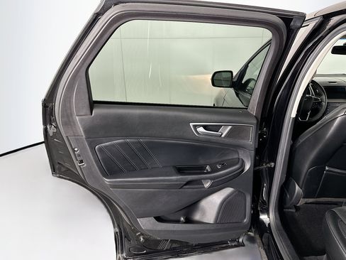 Used 2016 Ford Edge Sport w/ Technology Package image 24