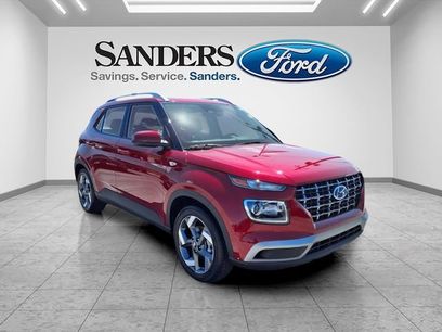 Used 2025 Hyundai Venue SEL