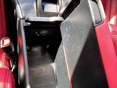 Used 2022 Lexus UX 200 F Sport image 26