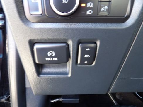 Used 2021 Ford F150 Lariat w/ Equipment Group 502A High image 29