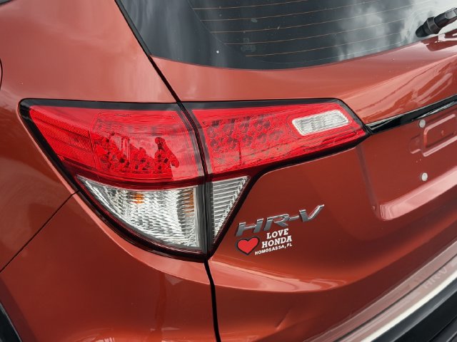 Used 2020 Honda HR-V Sport image 32
