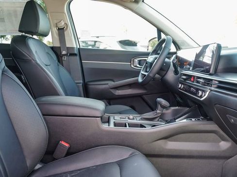New 2026 Kia Sorento LX image 30