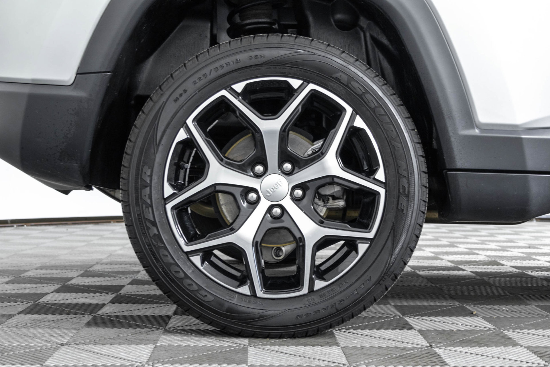 Used 2024 Jeep Compass Limited AWD/4WD image 43