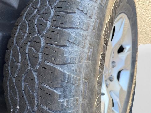 Used 2019 RAM 1500 Big Horn image 19