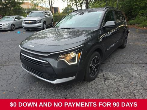 Used 2025 Kia Niro LX FWD image 1