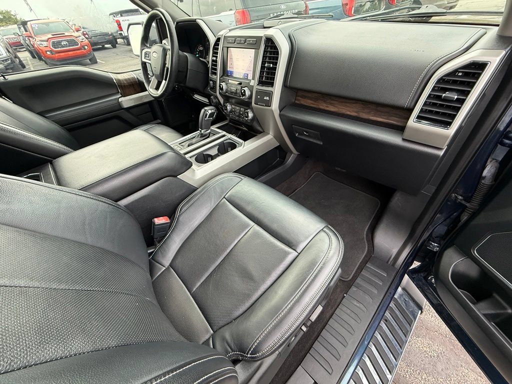 Used 2020 Ford F150 Lariat w/ Equipment Group 502A Luxury AWD/4WD image 25