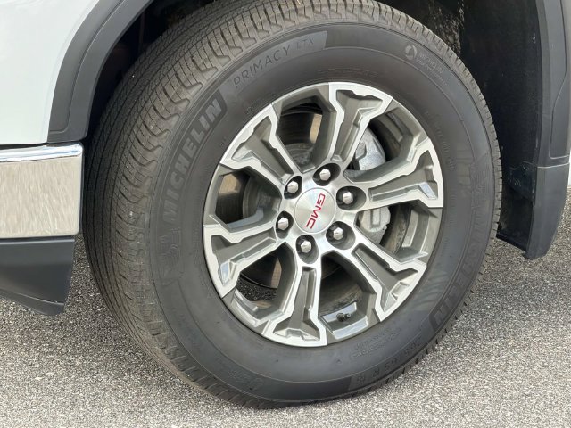 Used 2026 GMC Sierra 1500 SLT AWD/4WD image 13