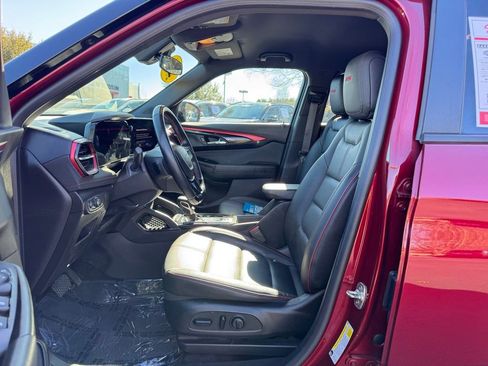 Used 2024 Chevrolet TrailBlazer RS image 23