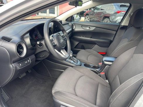 Used 2021 Kia Forte LXS FWD image 17