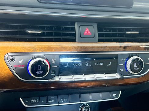 Used 2017 Audi A4 2.0T Ultra Premium w/ Convenience Package image 27