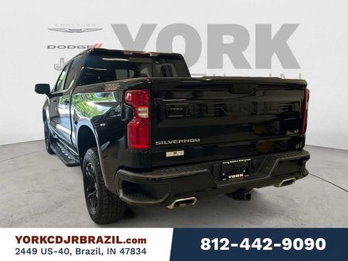 Used 2022 Chevrolet Silverado 1500 LT Trail Boss w/ LT Trail Boss Premium Package AWD/4WD image 3