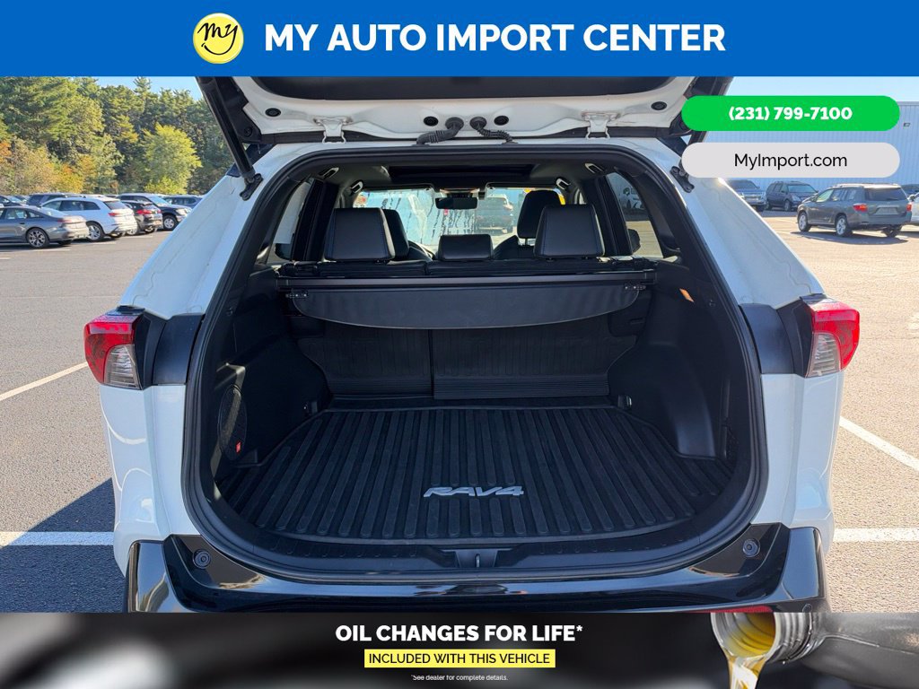 Used 2021 Toyota RAV4 XSE AWD/4WD image 27