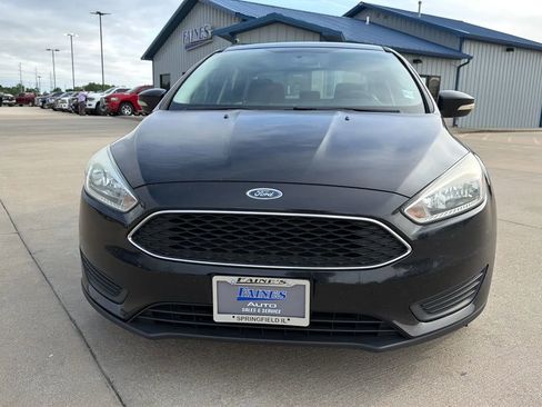Used 2015 Ford Focus SE FWD image 30