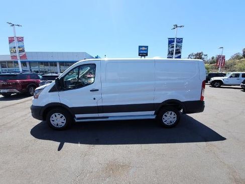 Used 2025 Ford Transit 250 Low Roof w/ Exterior Upgrade Package RWD image 5