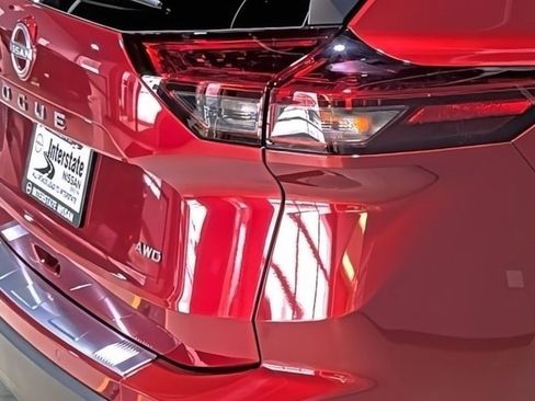 Used 2026 Nissan Rogue SV w/ Cold Weather Package image 13